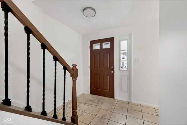 $127,900 | 10186 Dedham Drive, Indianapolis, IN 46229