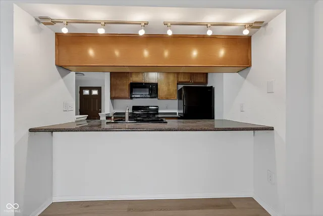 $127,900 | 10186 Dedham Drive, Indianapolis, IN 46229