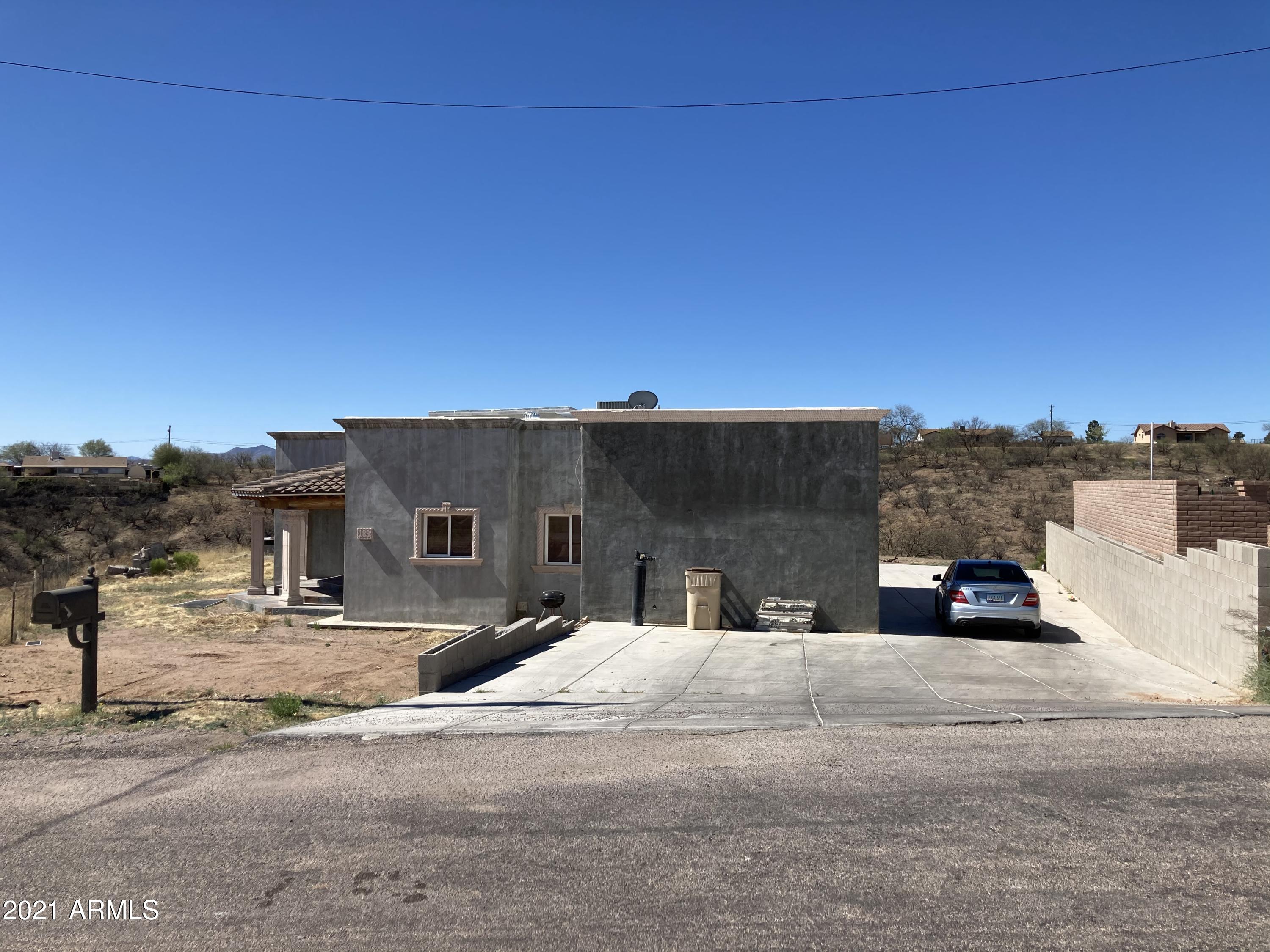 189 Navio Court Rio Rico, AZ 85648 - Photo 4 of 37 189 Navio