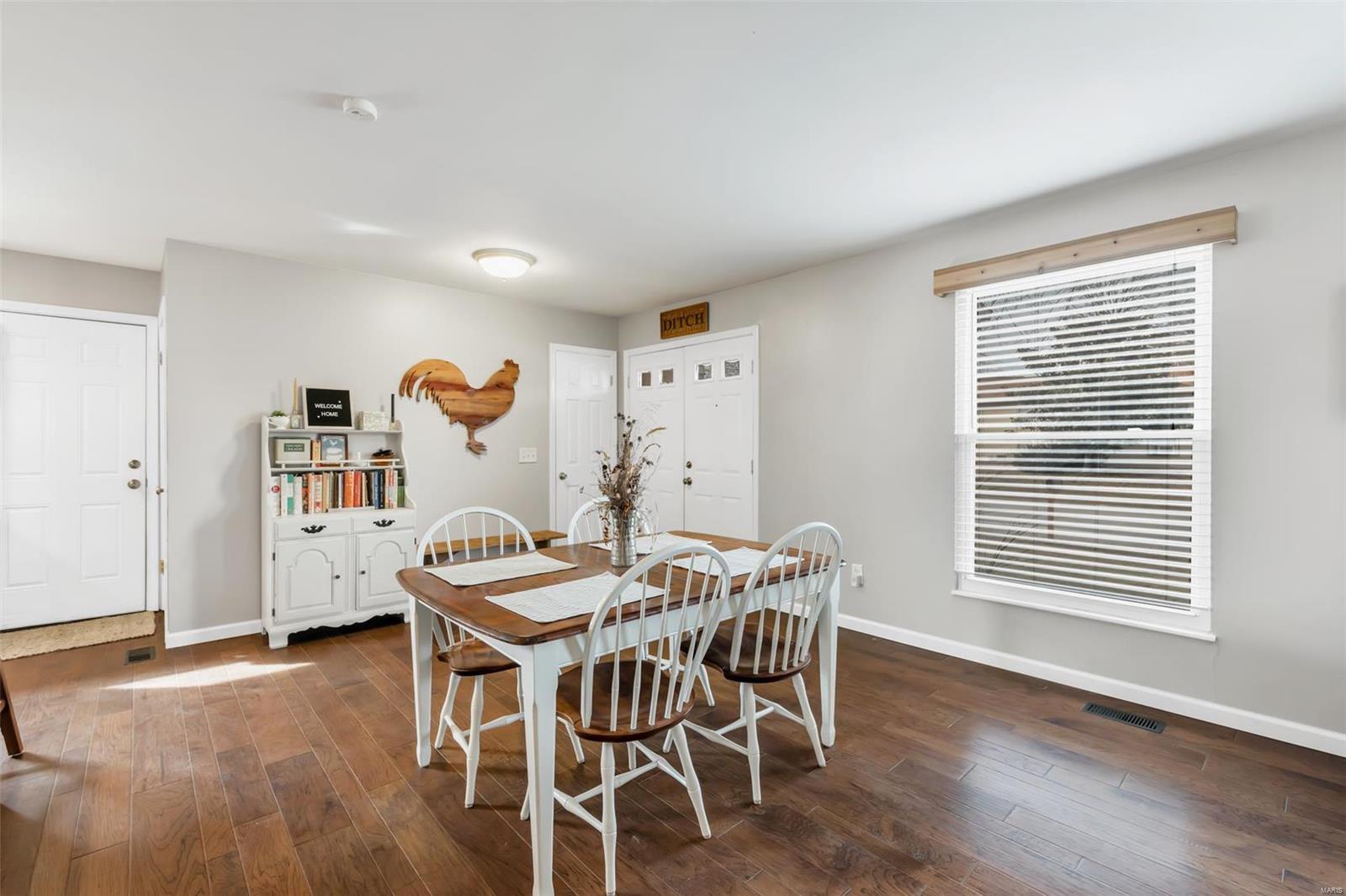 229 Sutters Mill Road St. Peters, MO 63376 - Photo 8 of 23