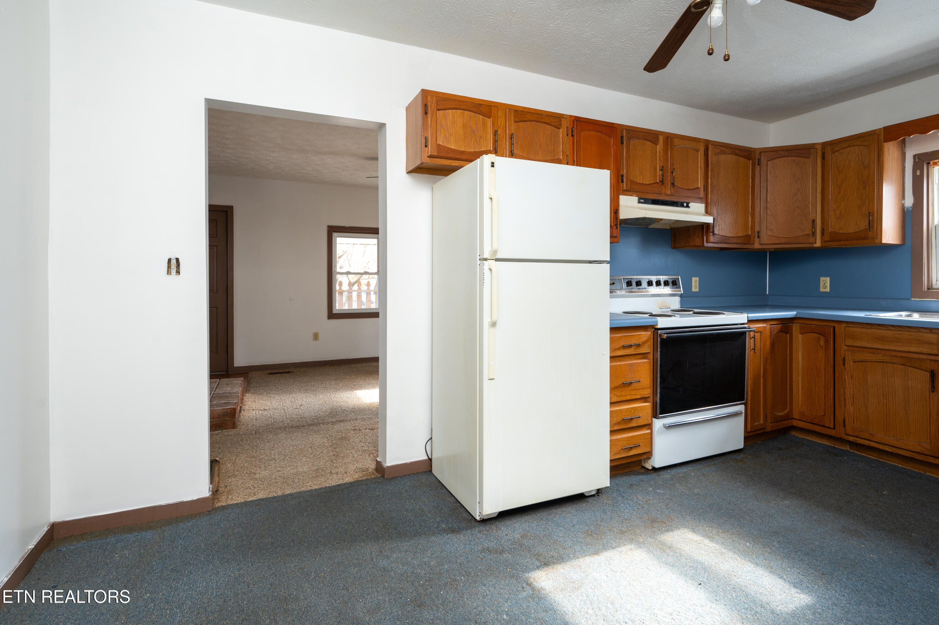 2424 Idle Hour Road Kingsport, TN 37660 - Photo 14 of 34 Idle Hour-21