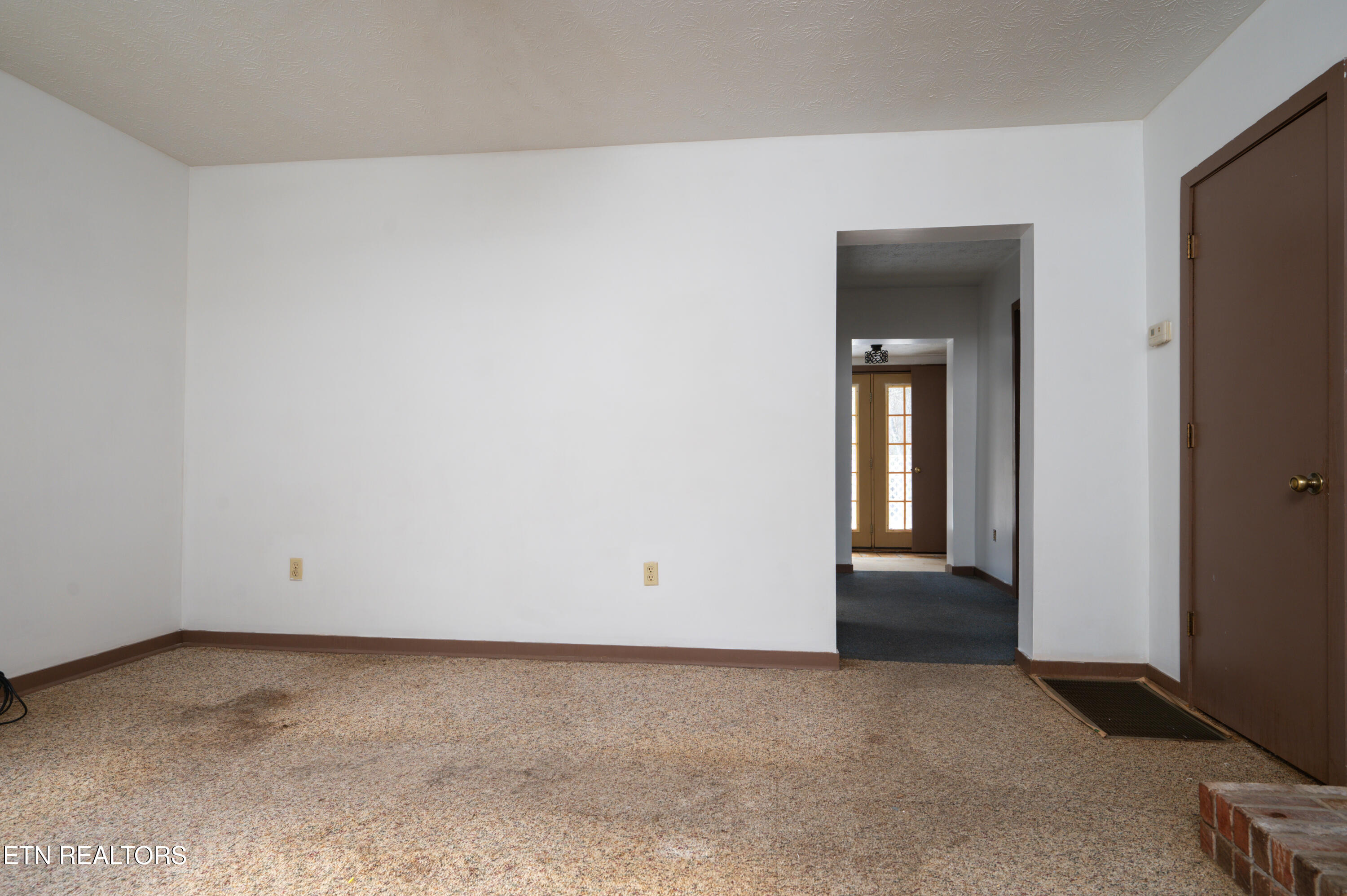 2424 Idle Hour Road Kingsport, TN 37660 - Photo 18 of 34 Idle Hour-27