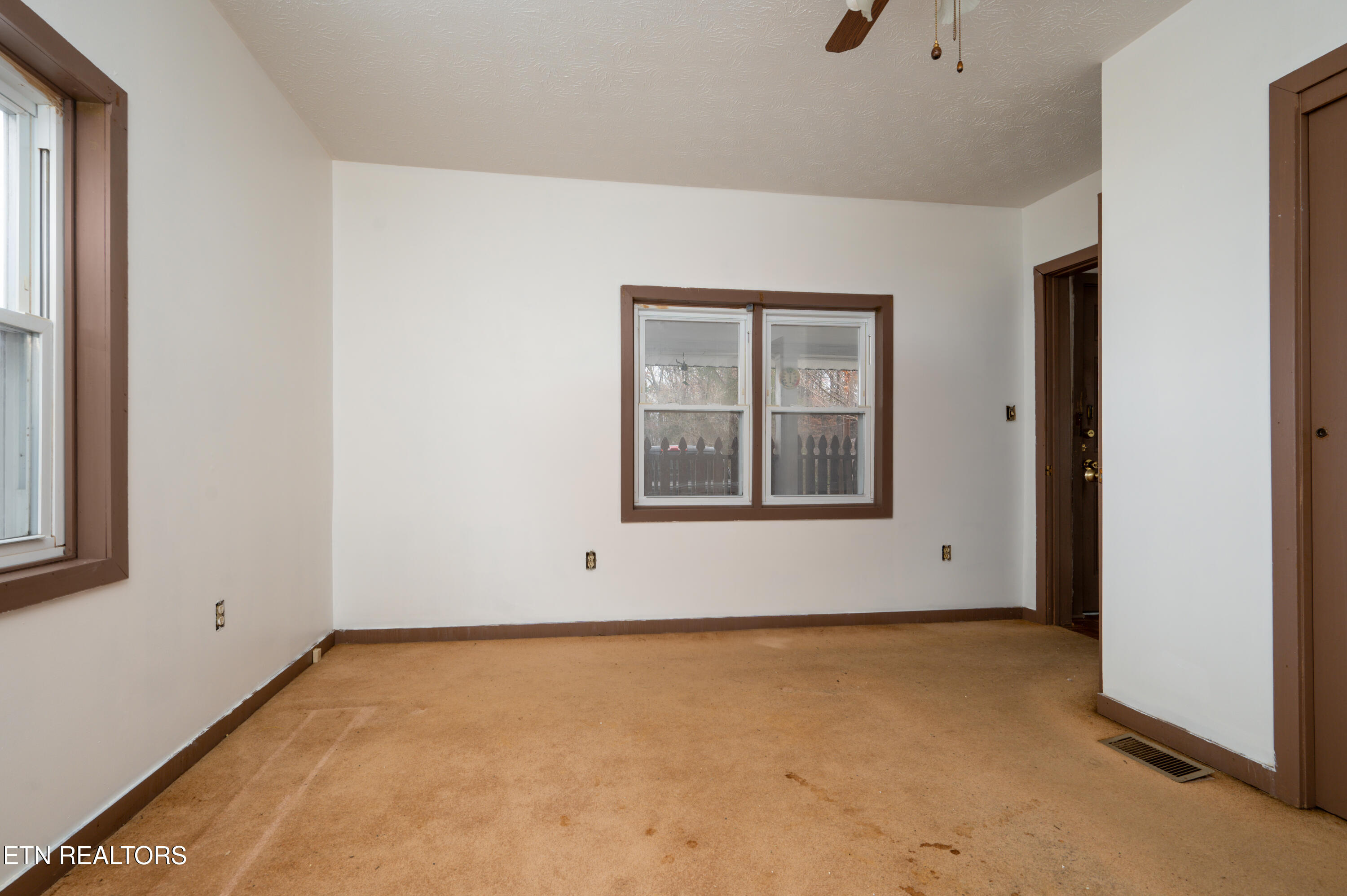 2424 Idle Hour Road Kingsport, TN 37660 - Photo 22 of 34 Idle Hour-31