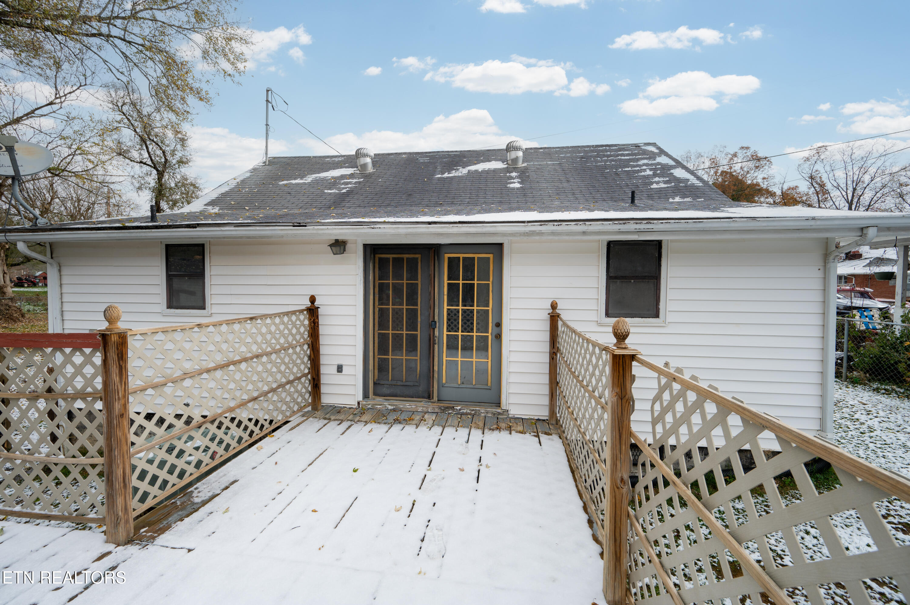 2424 Idle Hour Road Kingsport, TN 37660 - Photo 27 of 34 Idle Hour-6