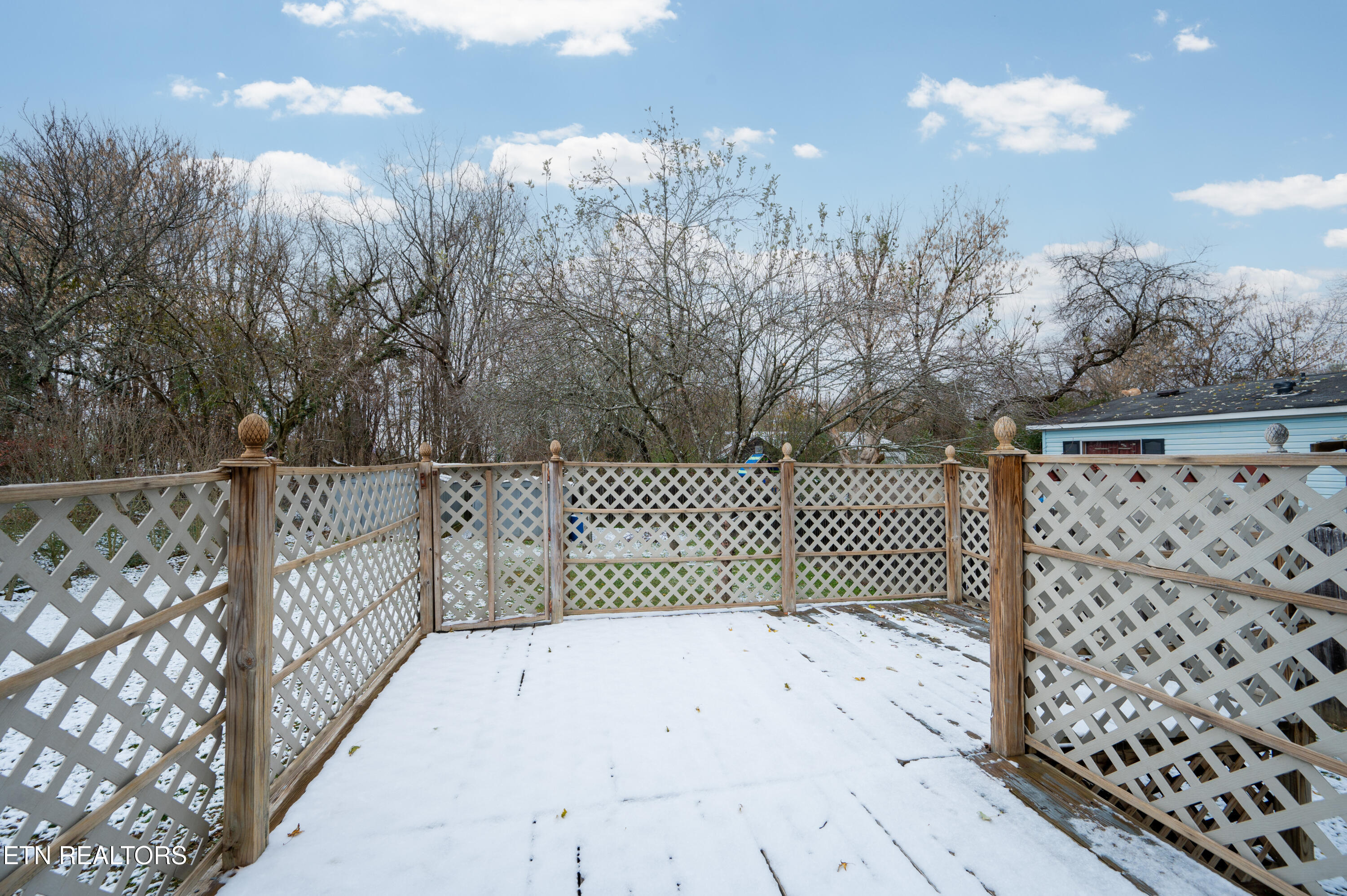 2424 Idle Hour Road Kingsport, TN 37660 - Photo 28 of 34 Idle Hour-5