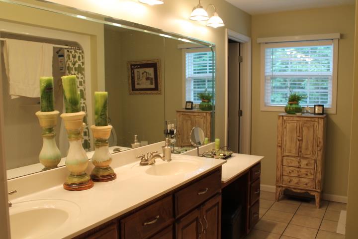 534 Autumn Ridge Lane Lafayette, TN 37083 - Photo 3 of 16 Gallery Image 3