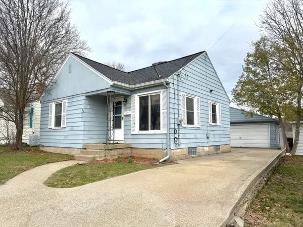 $249,000 | 1221 Webster Street Northwest, Grand Rapids, MI 49504