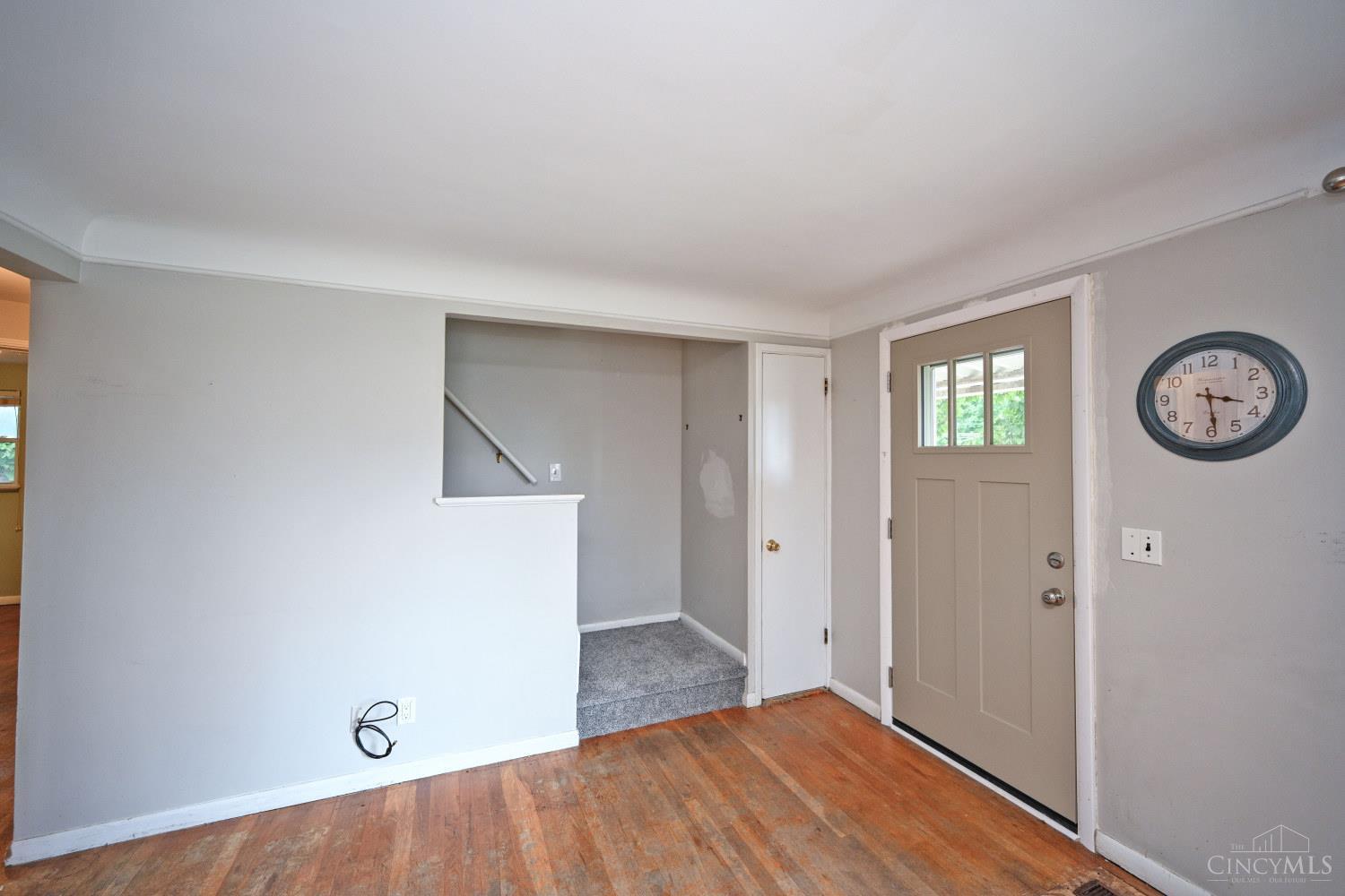 4176 Kugler Mill Road Cincinnati, OH 45236 - Photo 9 of 38