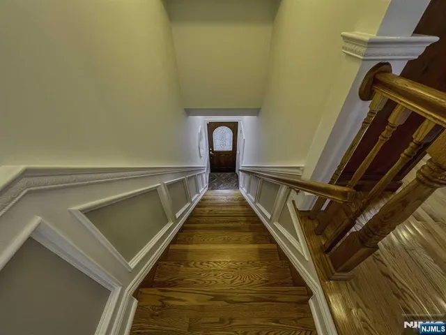 $3,000 | 91 Cutler Street, Unit 2/2, Clifton, NJ 07011