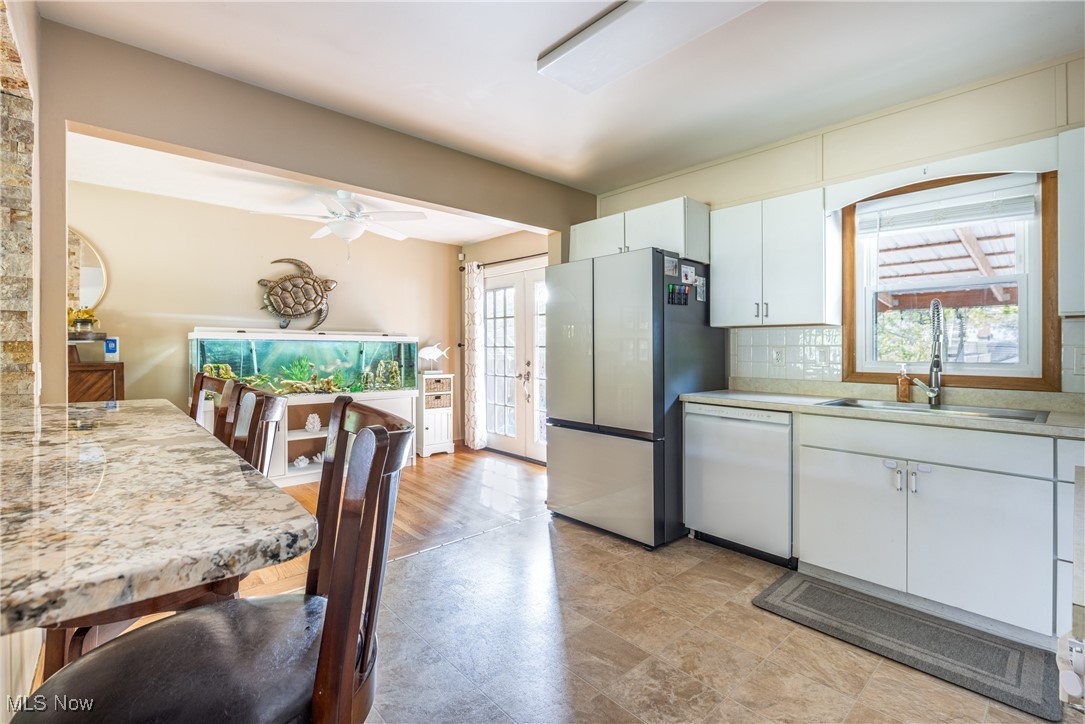 6278 Springwood Road Cleveland, OH 44130 - Photo 11 of 33 Gallery Image 11