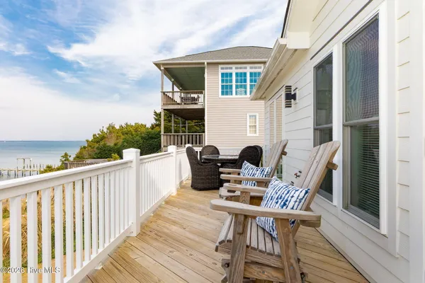 $1,375,000 | 1810 Emerald Drive, Emerald Isle, NC 28594