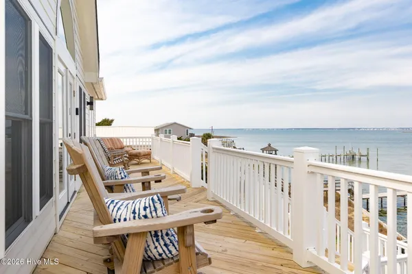 $1,375,000 | 1810 Emerald Drive, Emerald Isle, NC 28594
