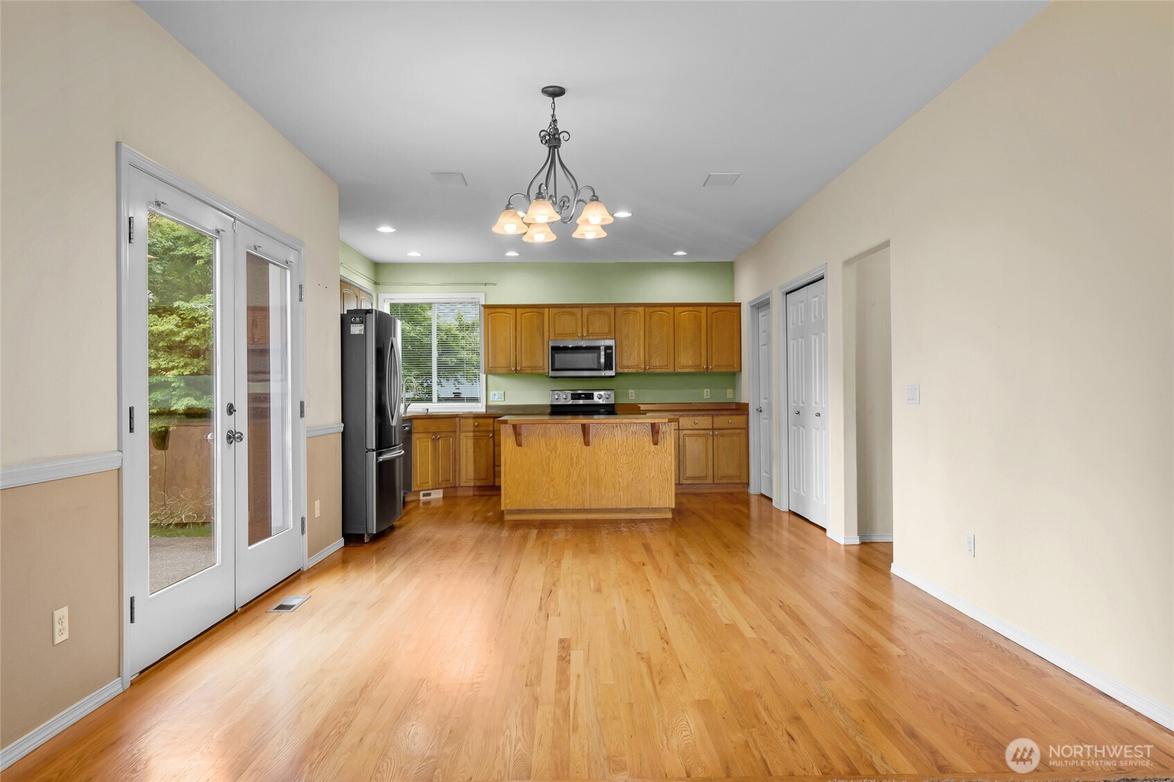 21017 Springhaven Way East Bonney Lake, WA 98391 - Photo 12 of 40