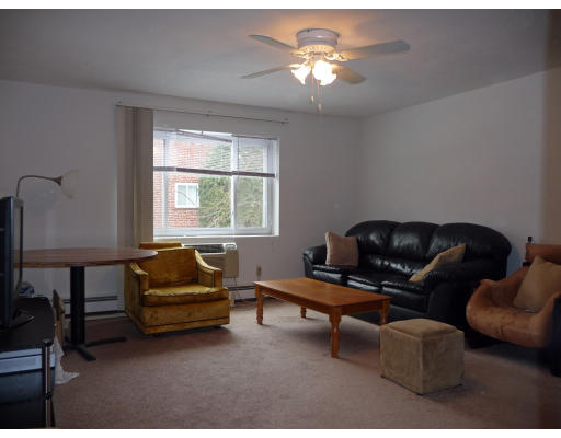 26 Bryon Road, Unit 1 Boston, MA 02467 - Photo 4 of 7
