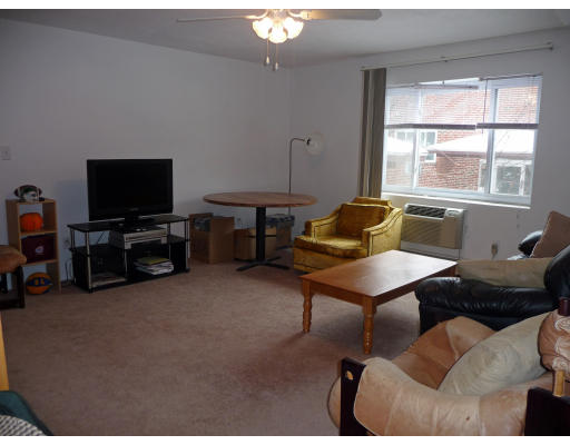 26 Bryon Road, Unit 1 Boston, MA 02467 - Photo 6 of 7