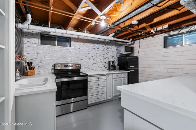 $1,295,000 | 7535 North Mt Carrol Street, Dalton Gardens, ID 83815