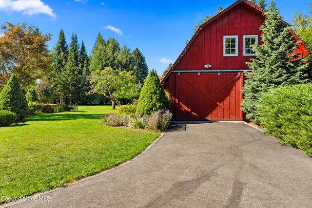 $1,295,000 | 7535 North Mt Carrol Street, Dalton Gardens, ID 83815