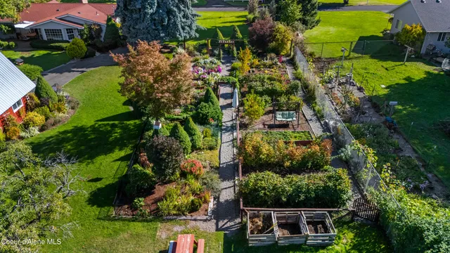 $1,295,000 | 7535 North Mt Carrol Street, Dalton Gardens, ID 83815