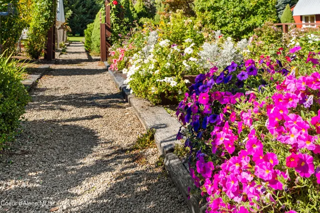 $1,295,000 | 7535 North Mt Carrol Street, Dalton Gardens, ID 83815