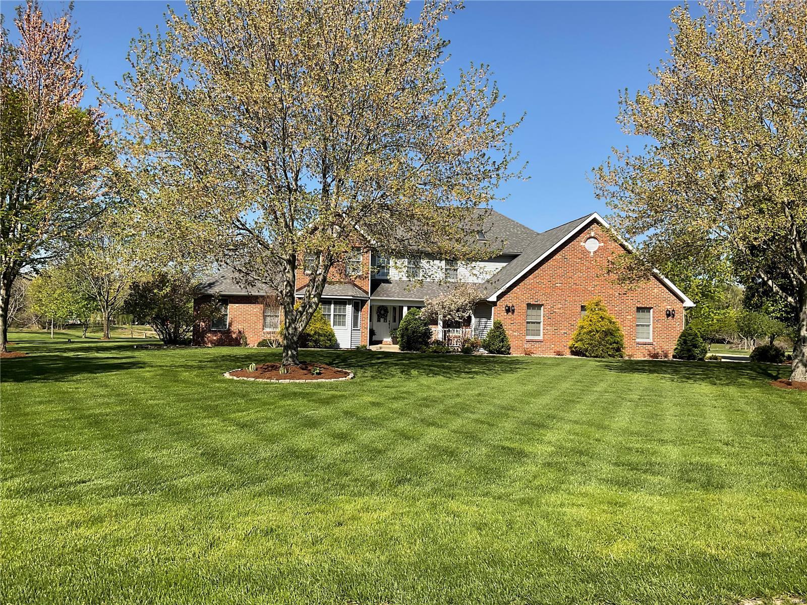 6 Old Stone Road Columbia, IL 62236 - Photo 1 of 44
