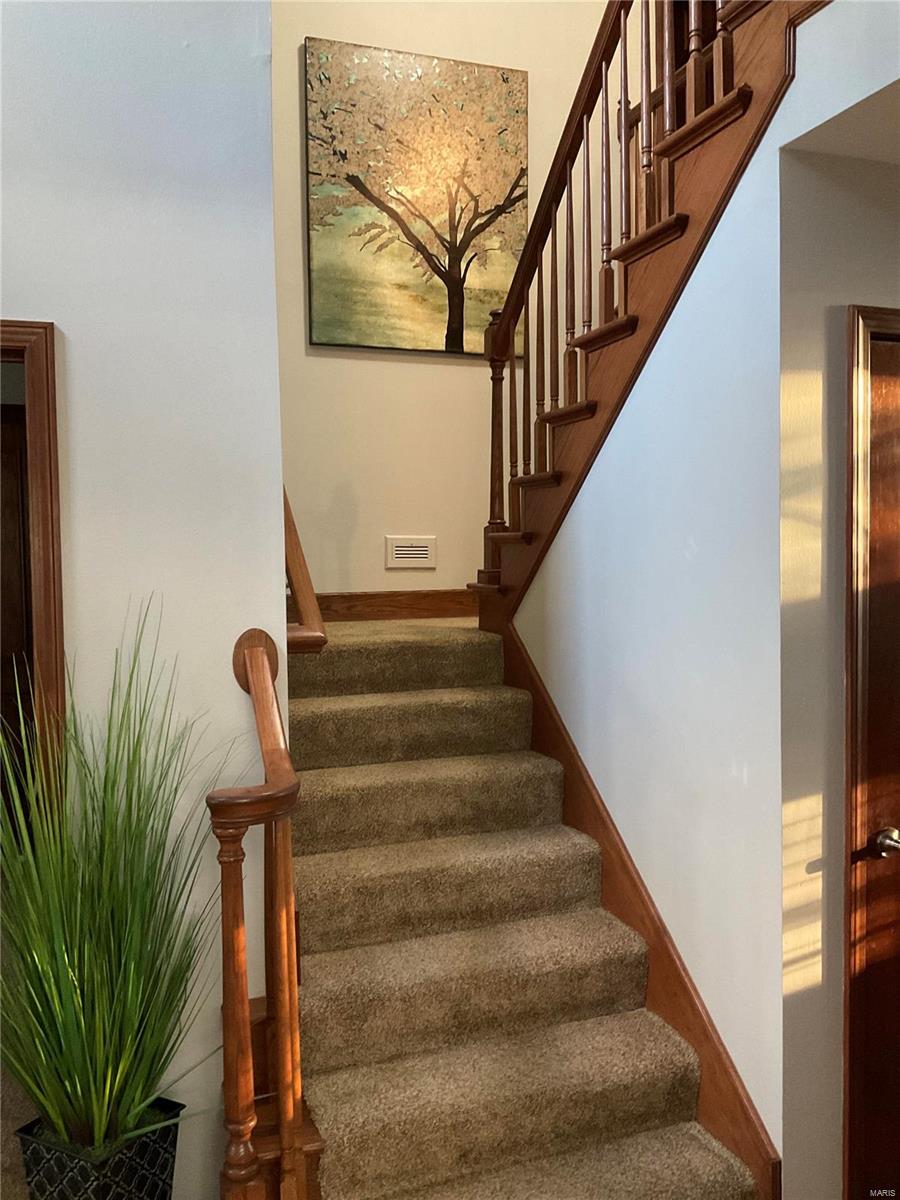 6 Old Stone Road Columbia, IL 62236 - Photo 24 of 44