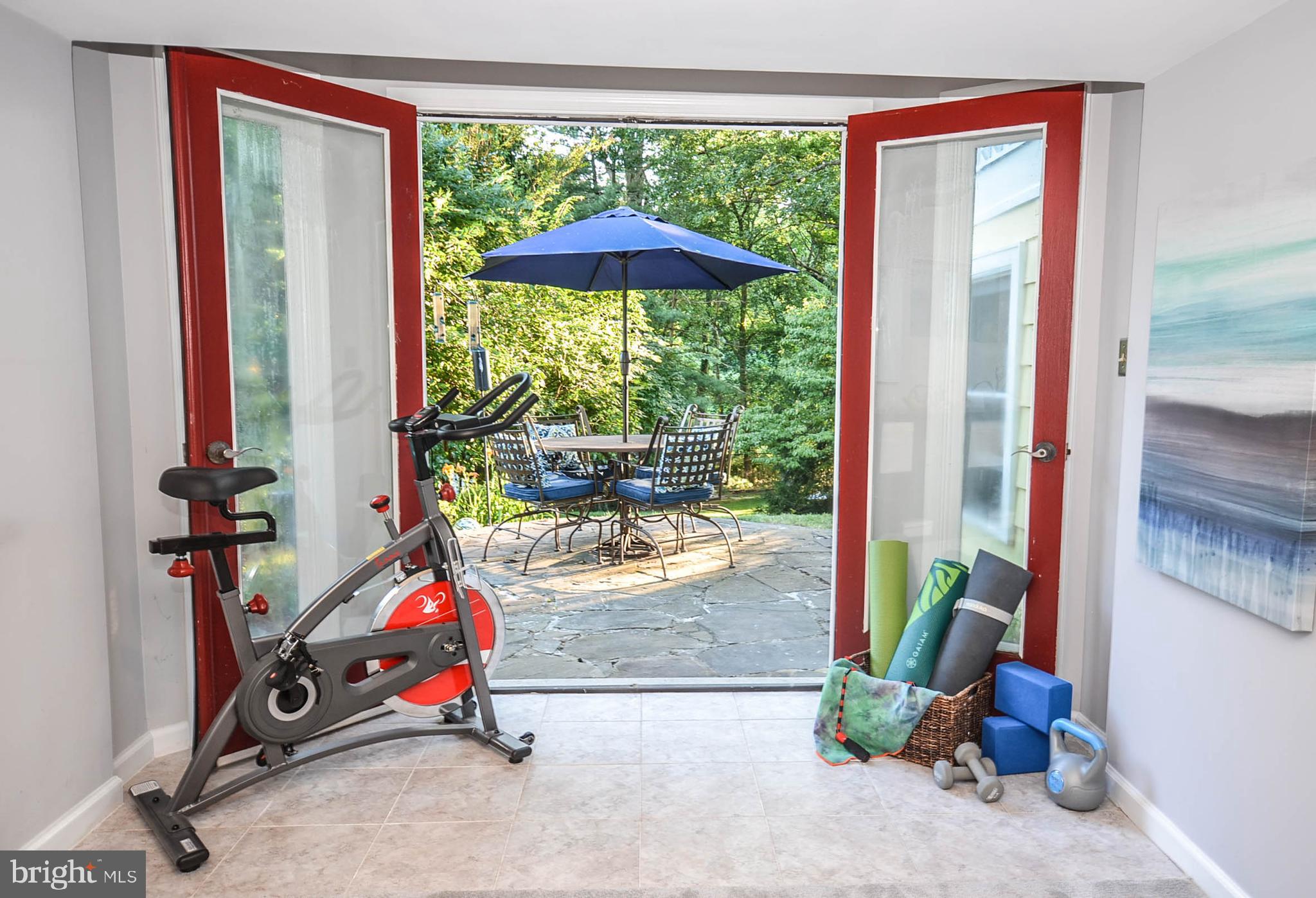 9912 Capitol View Avenue Silver Spring, MD 20910 - Photo 19 of 35 Space for an open air, or conditioned air, workout