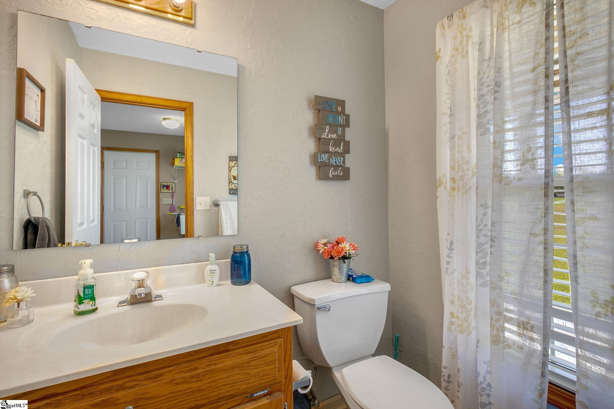 931 West Pine Grove Road Seneca, SC 29678 - Photo 23 of 36 Gallery Image 23