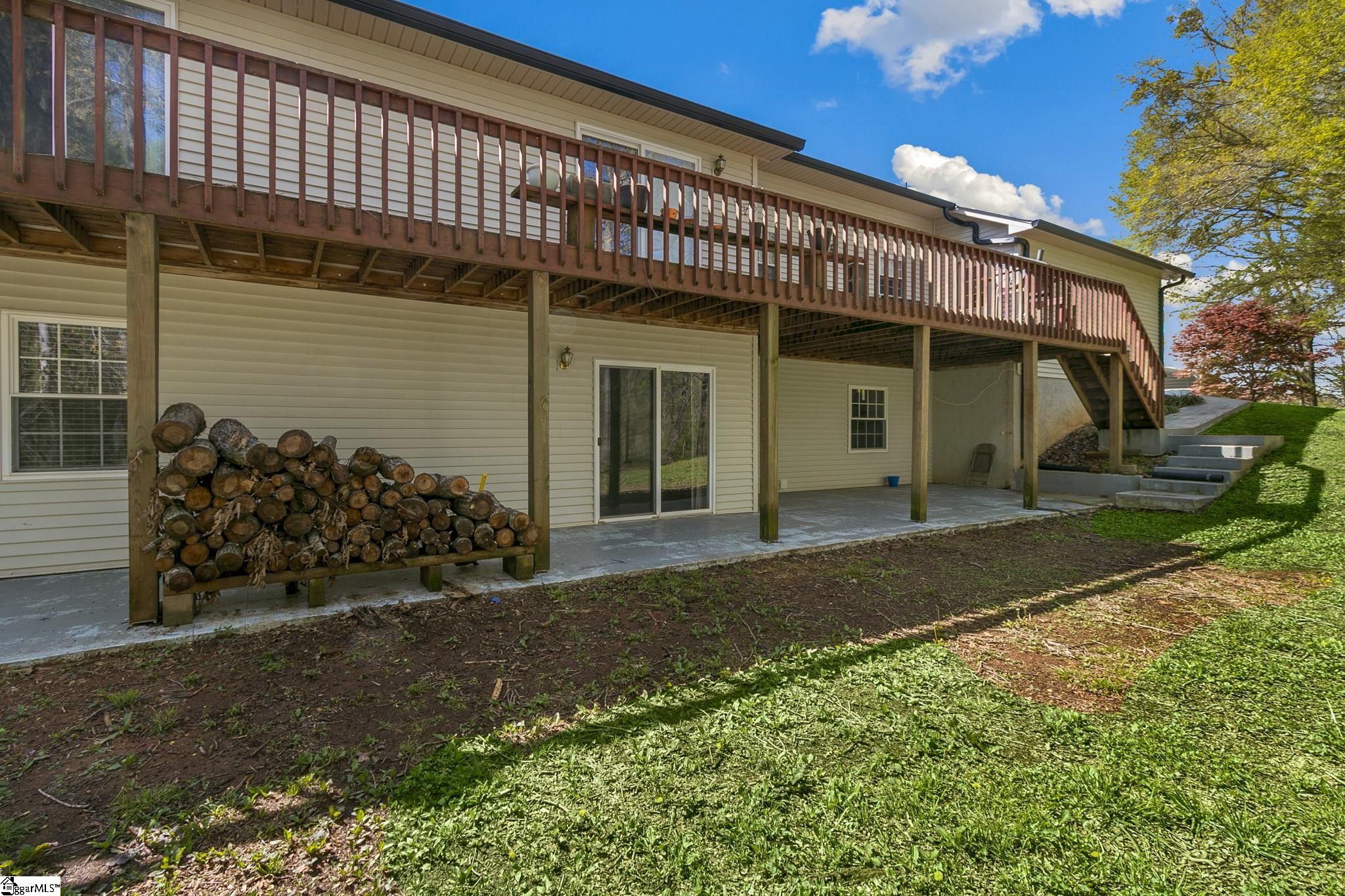 931 West Pine Grove Road Seneca, SC 29678 - Photo 32 of 36 Gallery Image 32