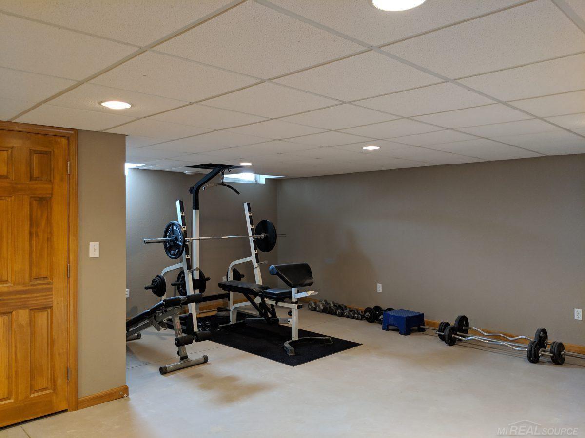18400 Kent Road Dundee, MI 48131 - Photo 21 of 24 Gallery Image 21