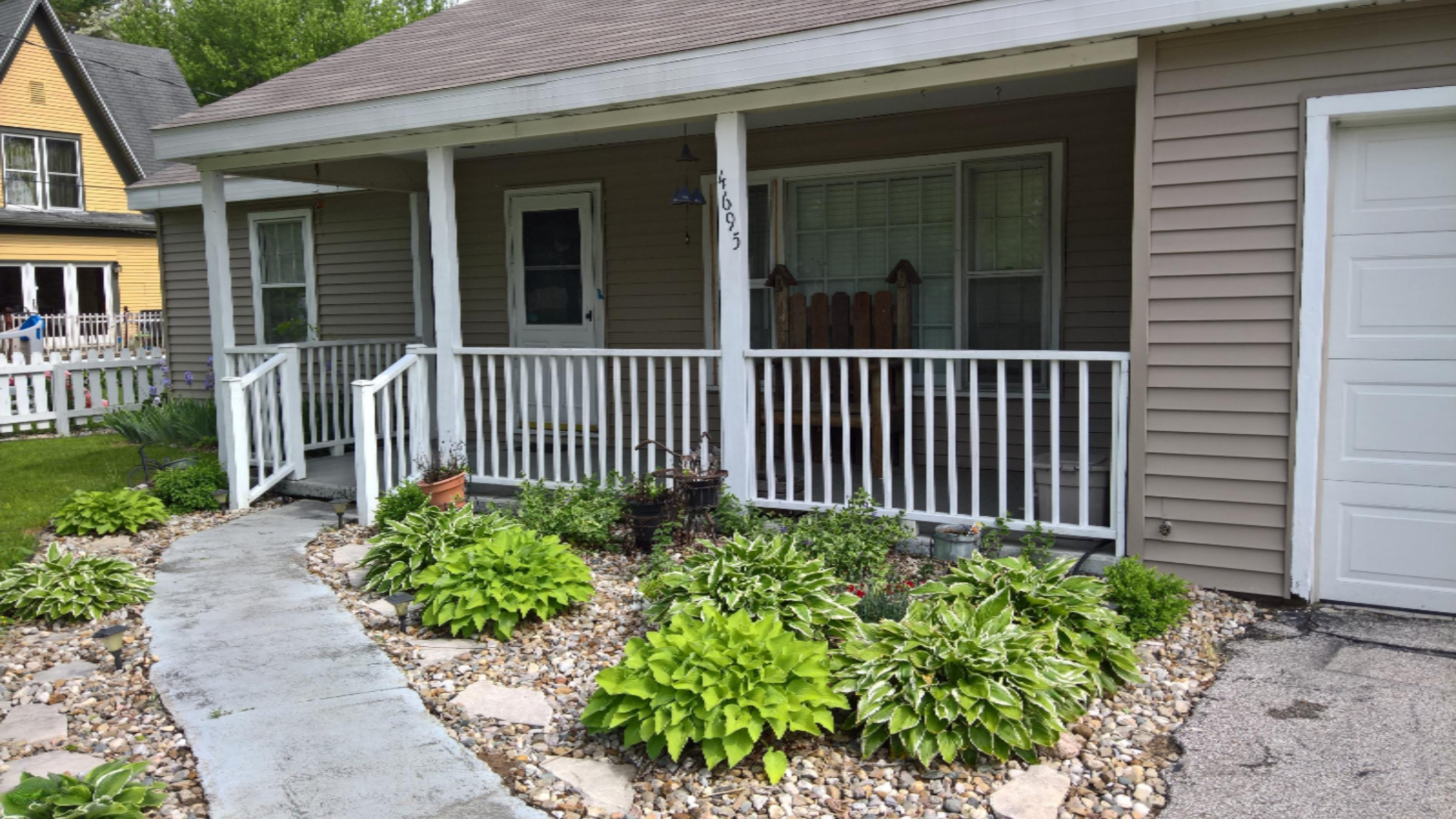 4695 Territorial Road Benton Harbor, MI 49022 - Photo 3 of 21 WP_20160526_10_45_14_Pro