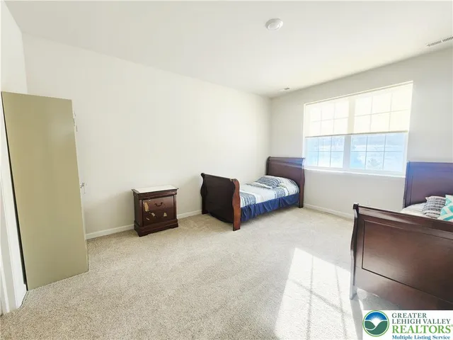 $2,300 | 8142 Century Boulevard, Breinigsville, PA 18031