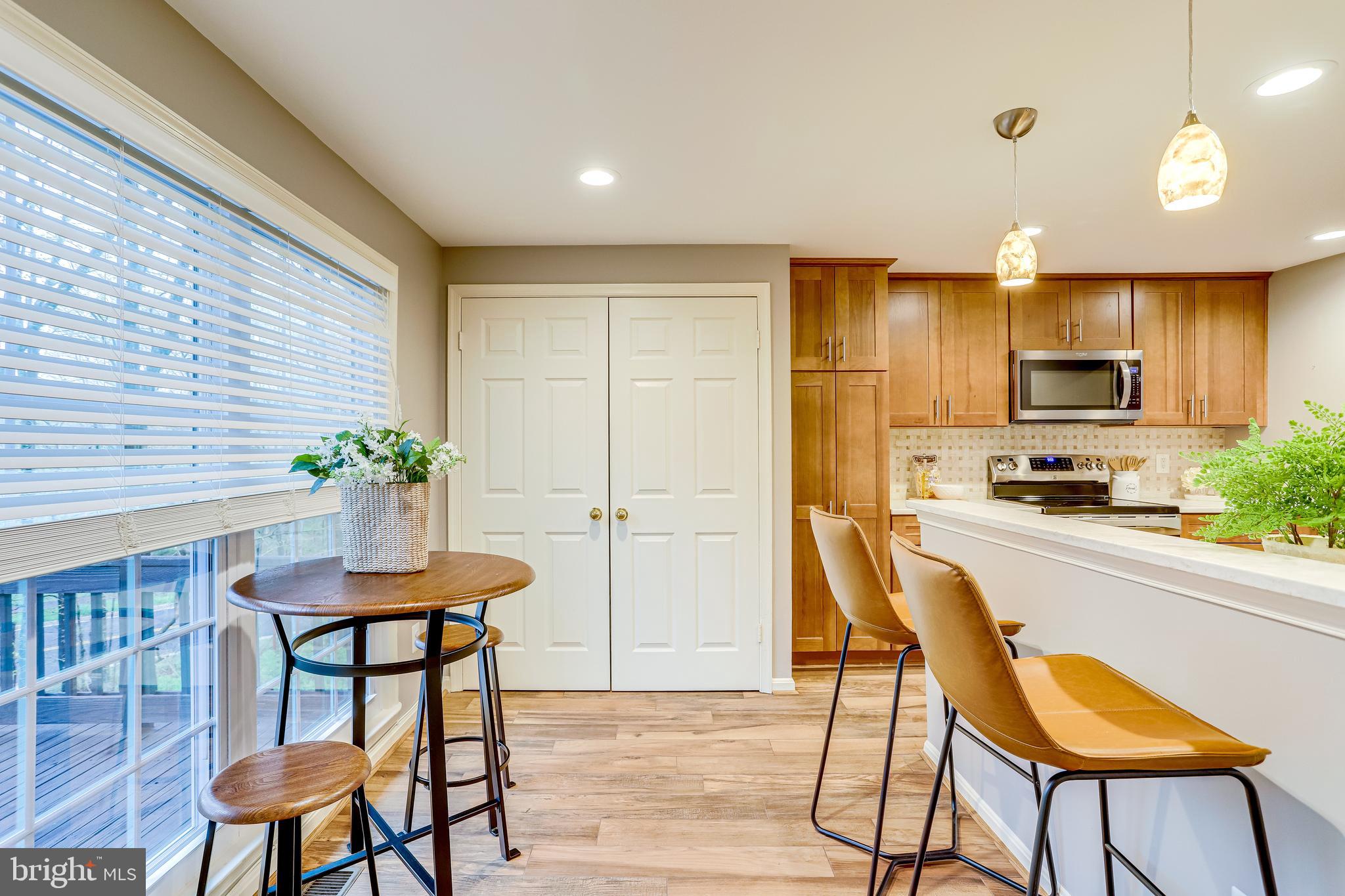 1514 Deer Point Way Reston, VA 20194 - Photo 19 of 81