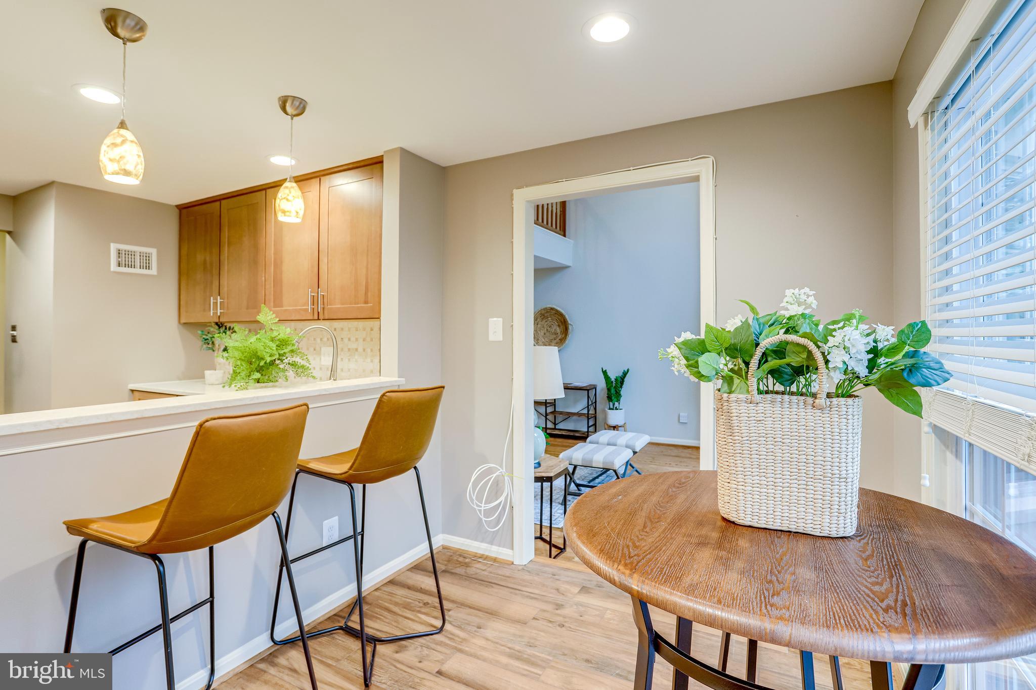 1514 Deer Point Way Reston, VA 20194 - Photo 20 of 81 Breakfast Room