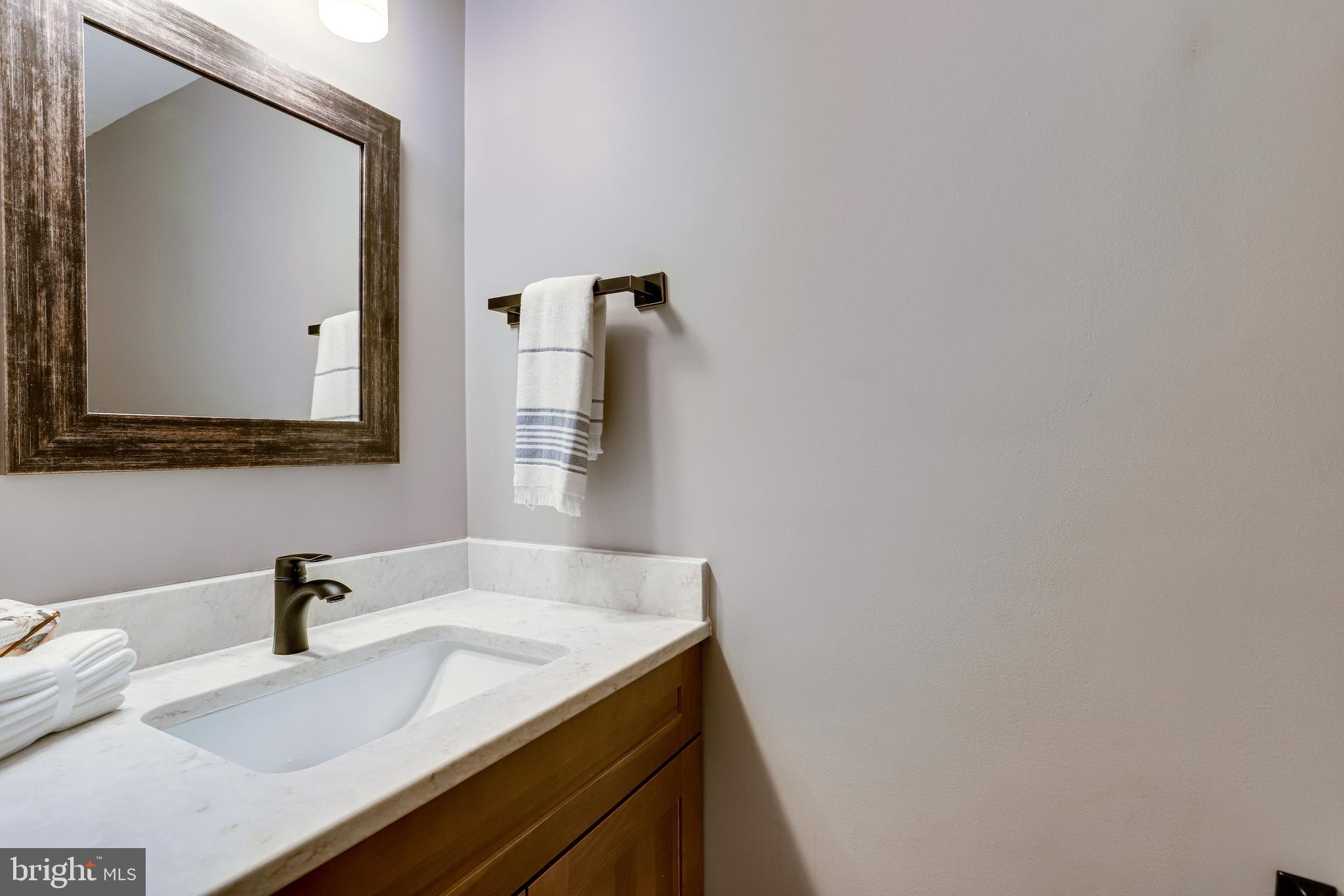 1514 Deer Point Way Reston, VA 20194 - Photo 25 of 81 Beautifully appointed