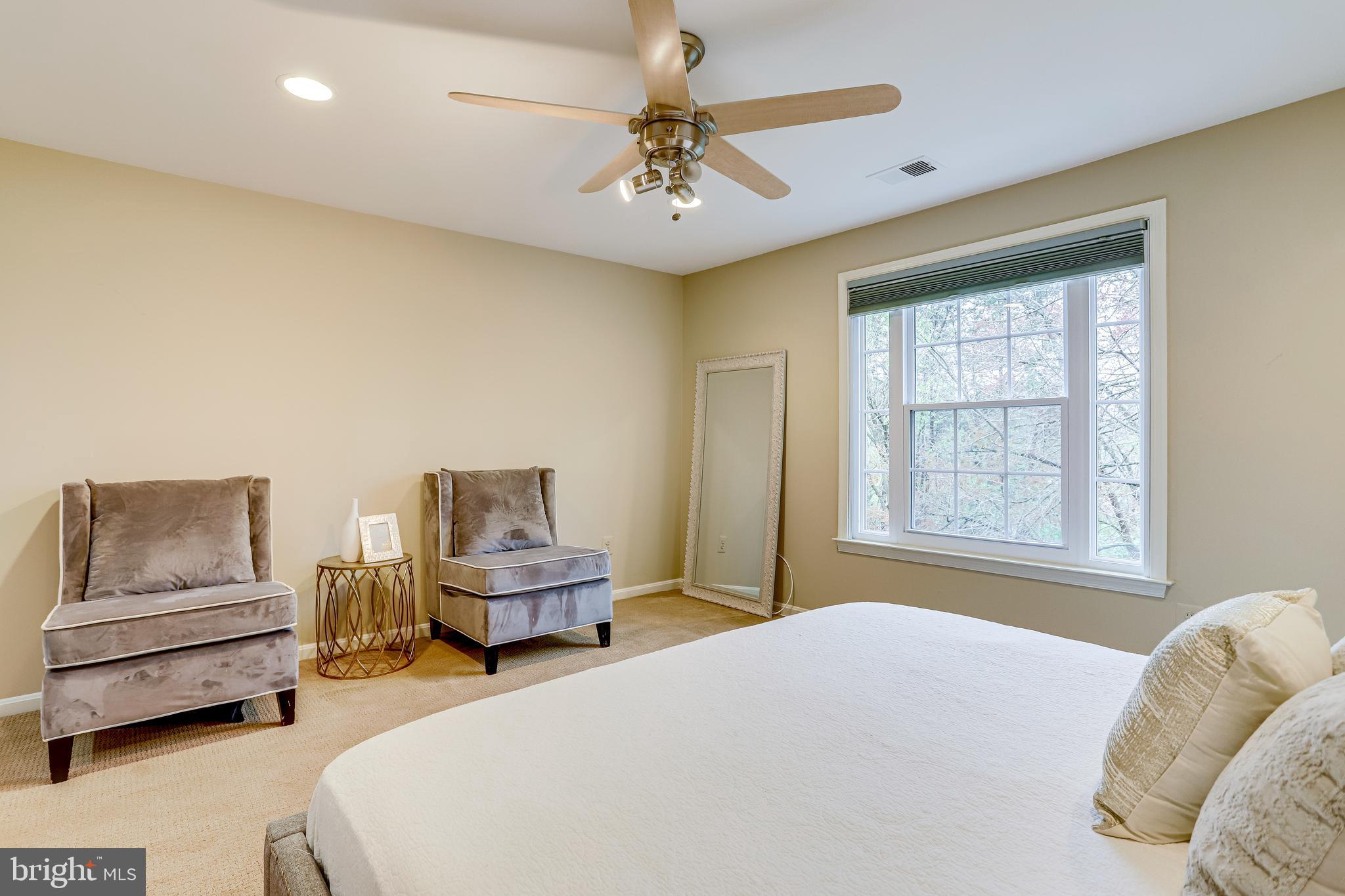 1514 Deer Point Way Reston, VA 20194 - Photo 40 of 81