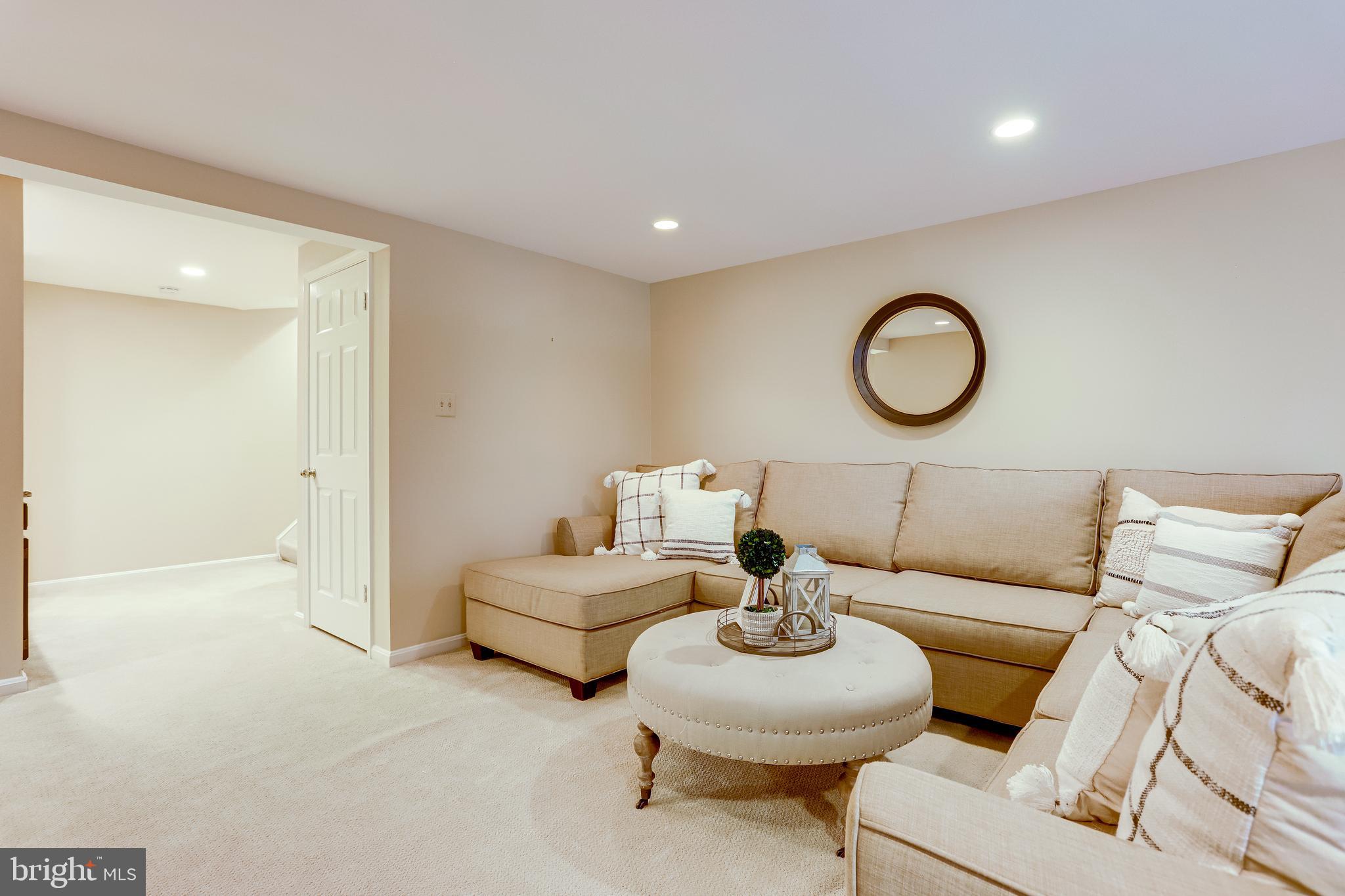 1514 Deer Point Way Reston, VA 20194 - Photo 59 of 81