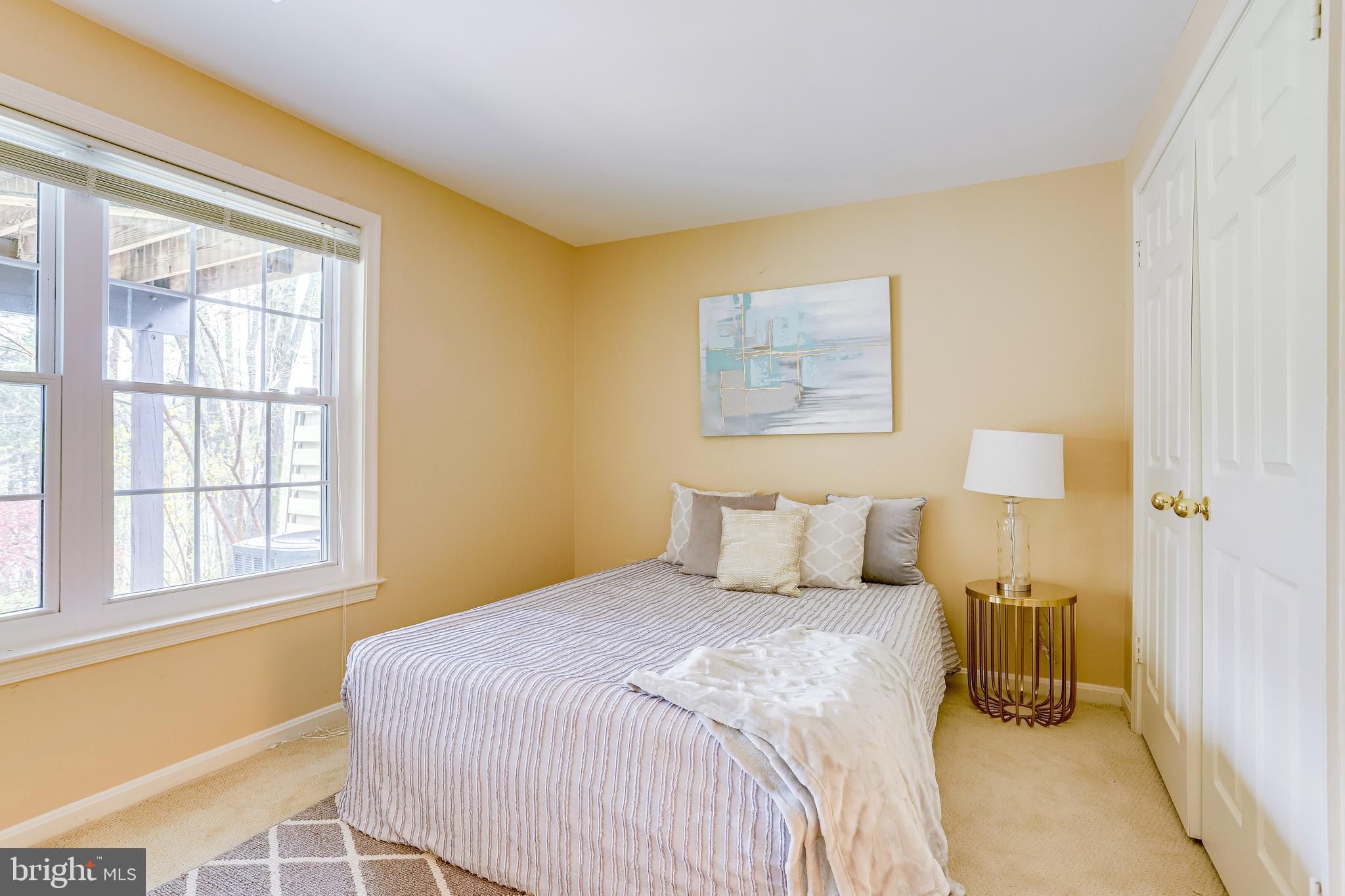 1514 Deer Point Way Reston, VA 20194 - Photo 63 of 81 3rd Legal Bedroom with access to 3rd full bath