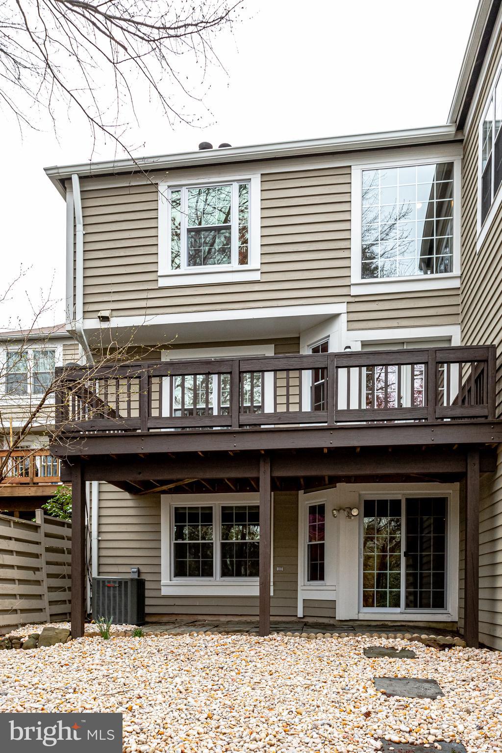 1514 Deer Point Way Reston, VA 20194 - Photo 77 of 81