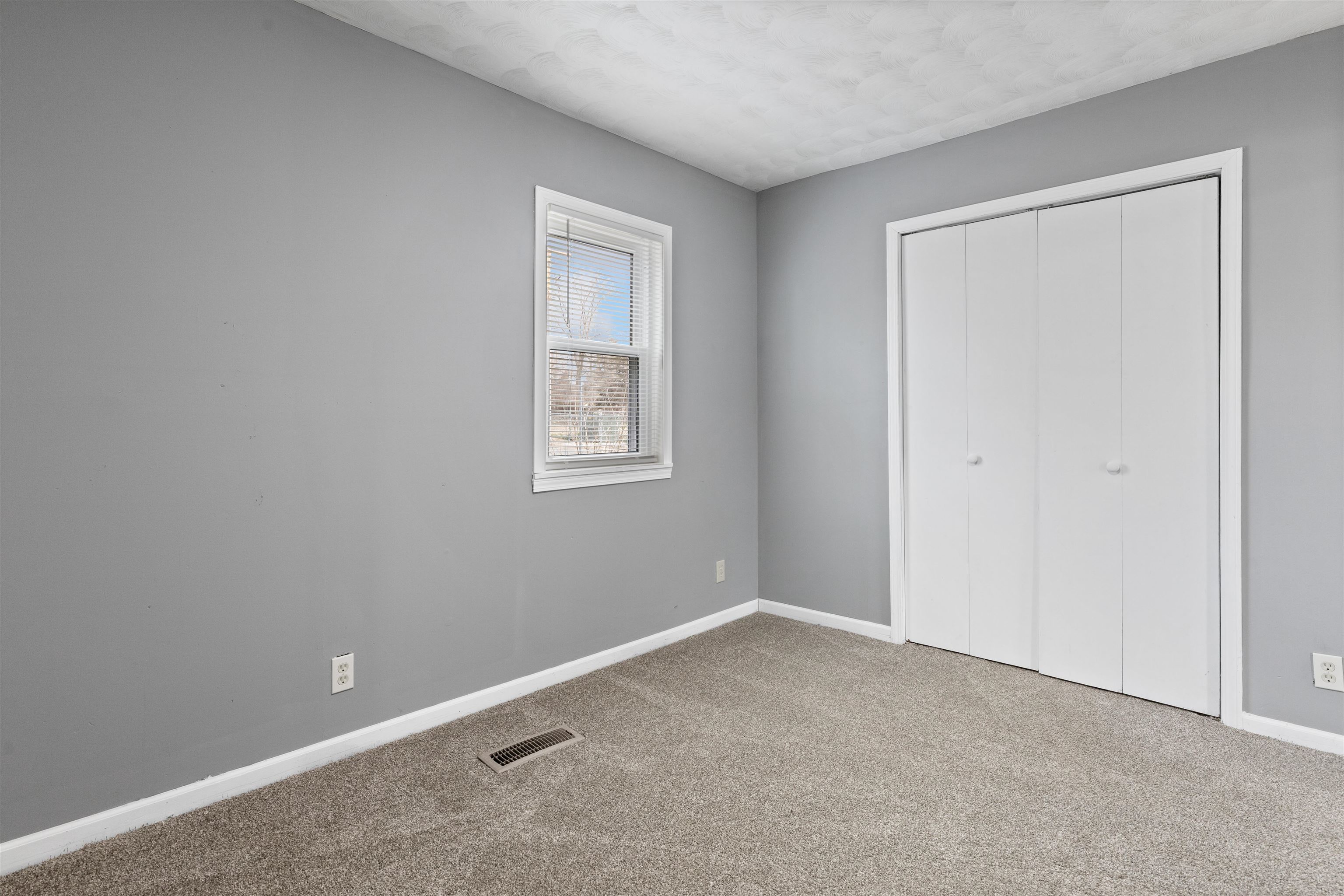 128 8th Street Rochelle, IL 61068 - Photo 19 of 38