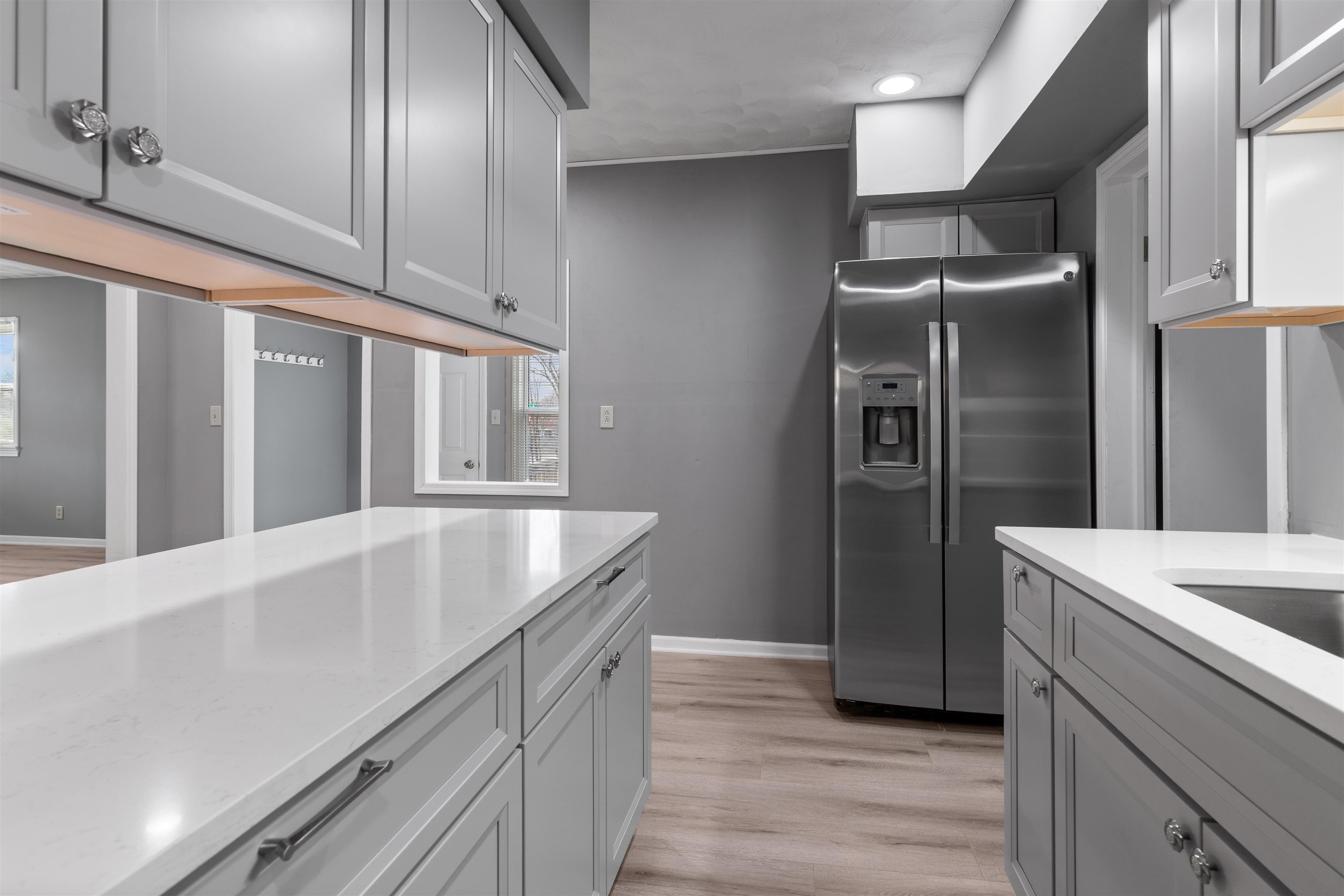 128 8th Street Rochelle, IL 61068 - Photo 5 of 38