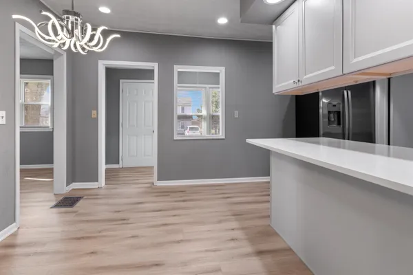 $179,900 | 128 8th Street, Rochelle, IL 61068