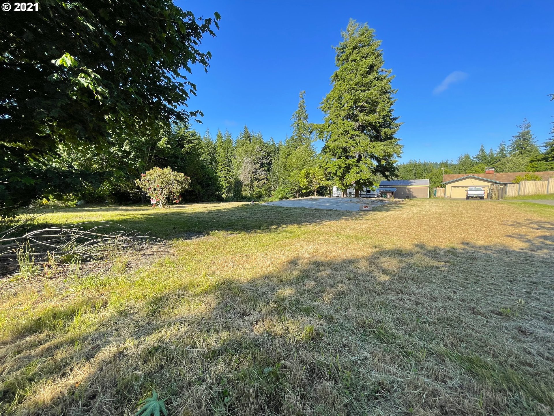 63197 East Port Road Coos Bay, OR 97420 - Photo 11 of 17 Gallery Image 11