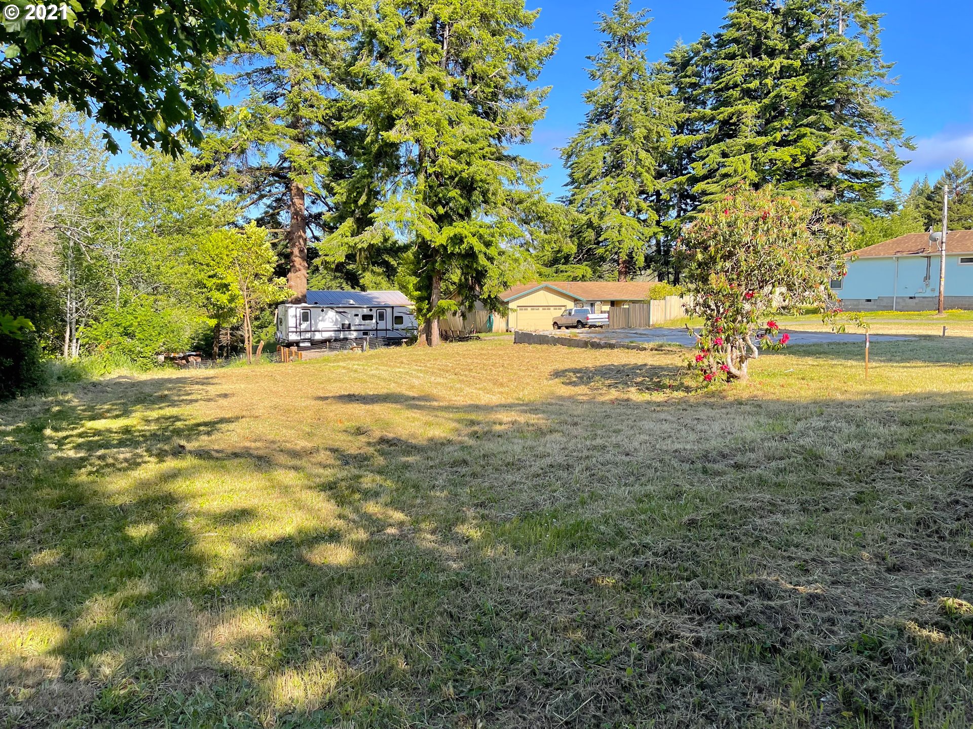 63197 East Port Road Coos Bay, OR 97420 - Photo 13 of 17 Gallery Image 13