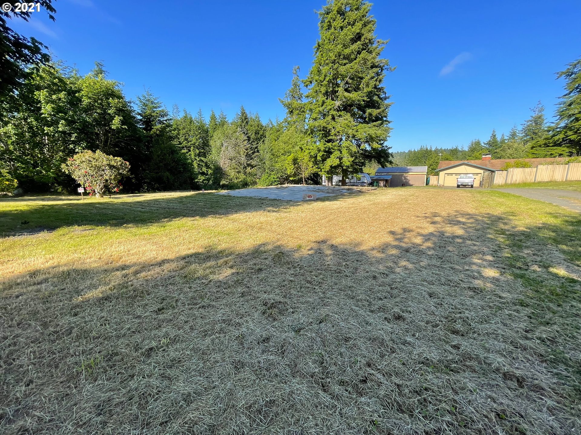 63197 East Port Road Coos Bay, OR 97420 - Photo 8 of 17 Gallery Image 8