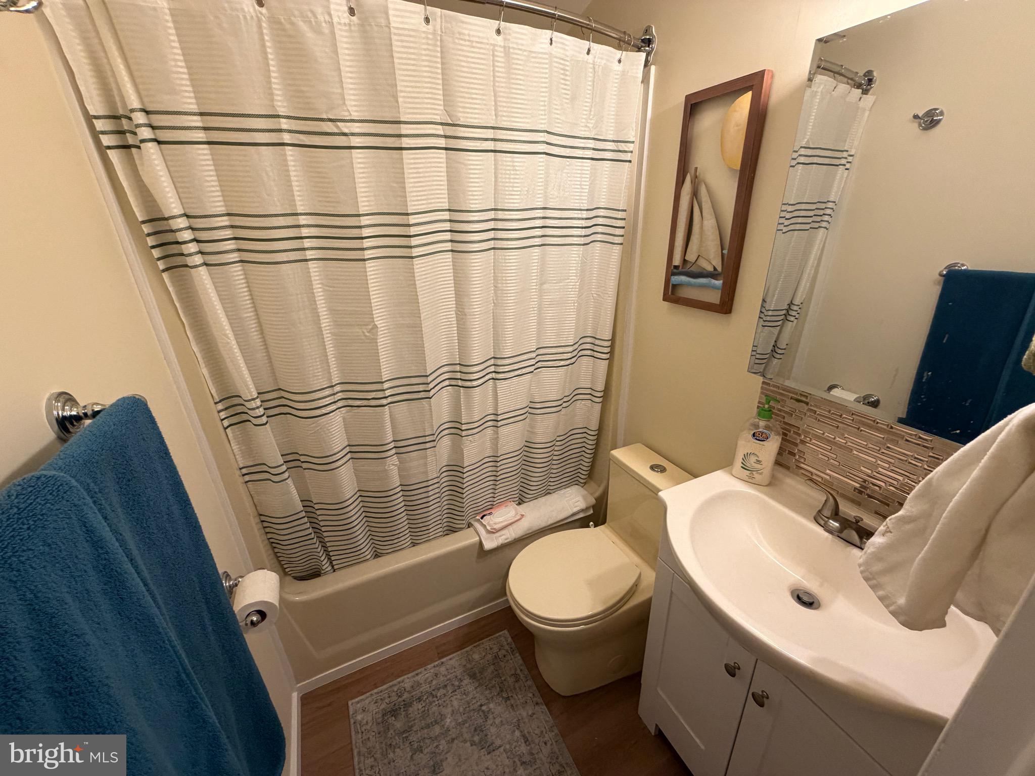 515 Corsons Tavern Road, Unit B17 Ocean View, NJ 08230 - Photo 12 of 26 bathroom