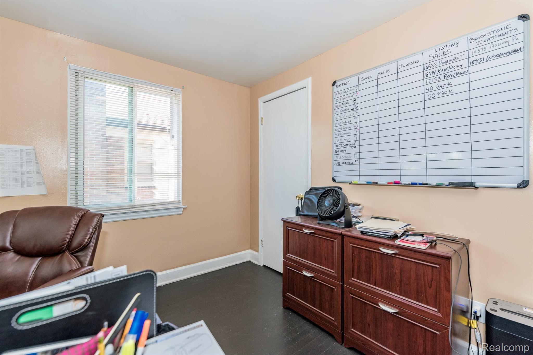 17359 Edinborough Road Detroit, MI 48219 - Photo 19 of 21 DSC_5142.jpg
