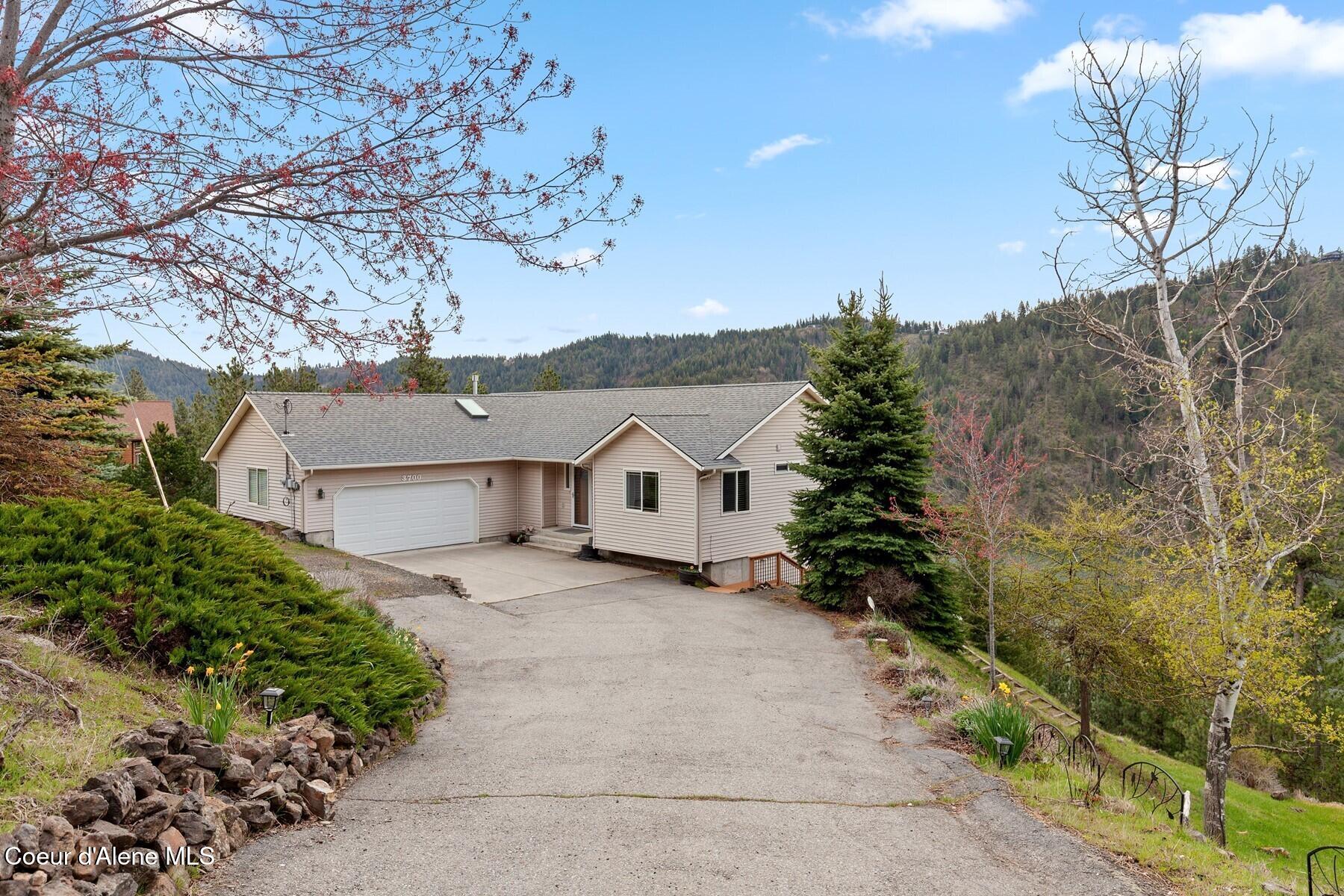 3700 East Fernan Hill Road Coeur D'Alene, ID 83814 - Photo 32 of 48 Front of Home