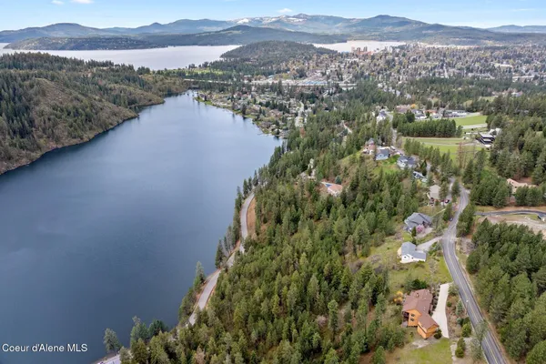 $1,100,000 | 3700 East Fernan Hill Road, Coeur D'Alene, ID 83814