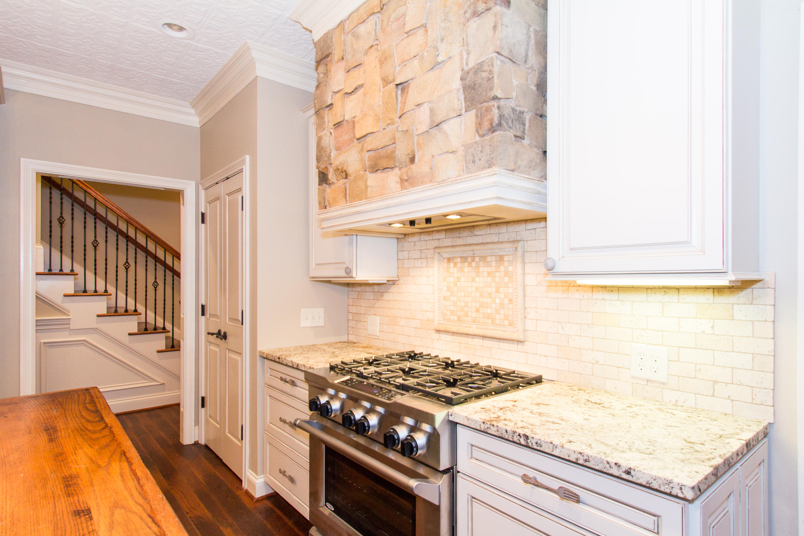 1850 Greywell Road Knoxville, TN 37922 - Photo 16 of 38 6 burner gas stove