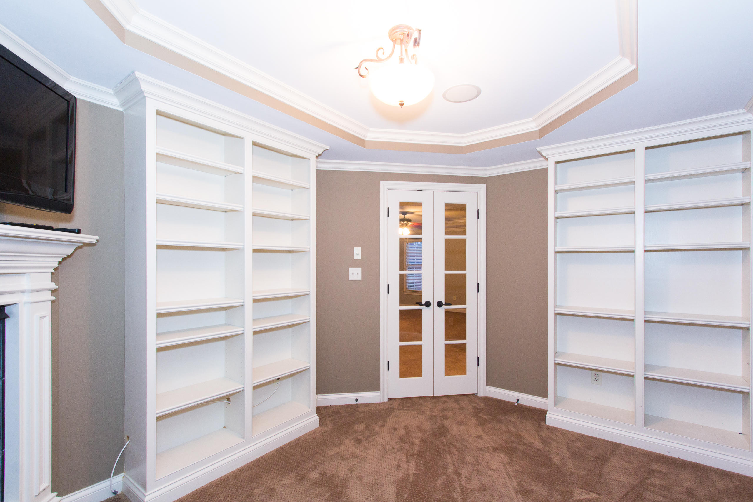1850 Greywell Road Knoxville, TN 37922 - Photo 28 of 38 Private master sitting room